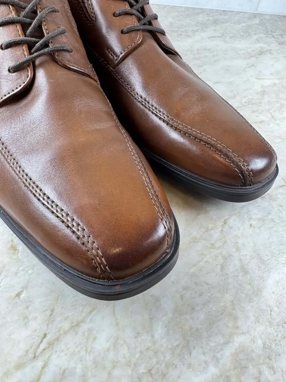 Clarks Tilden Walk Mens 9 M Dark Tan Brown Leather Oxford Dress Shoes